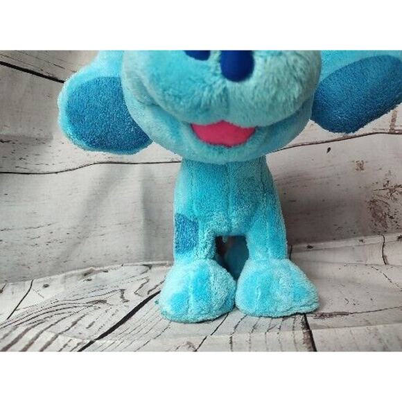 Blue's Clues and You! Dance-Along Blue Plush Battery Operated TESTED Works! - Picture 5 of 9